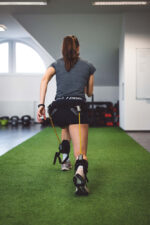 Lateralni otpornik SKLZ Lateral Resistor Pro za trening nog - slika 22