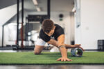 GRID TRIGGERPOINT FOAM ROLLER MASAŽNI VALJ - slika 20